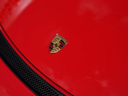 Used 2023 Porsche 718 Cayman GT4 RWD image 30