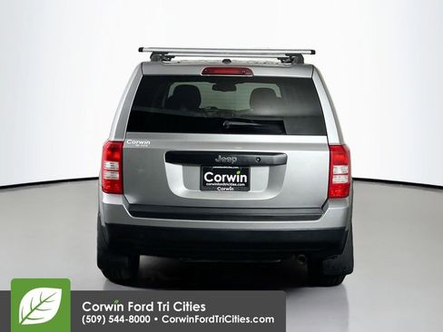 Used 2016 Jeep Patriot Sport image 13