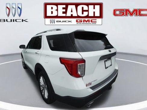 Used 2022 Ford Explorer Limited w/ Equipment Group 301A RWD image 5
