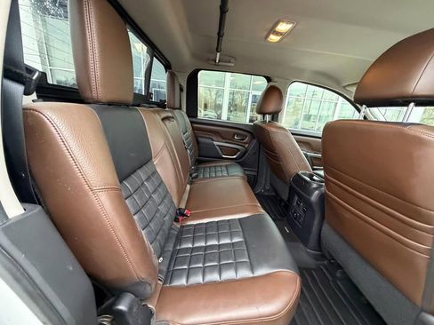 Used 2017 Nissan Titan Platinum Reserve w/ Off-Road Package image 15