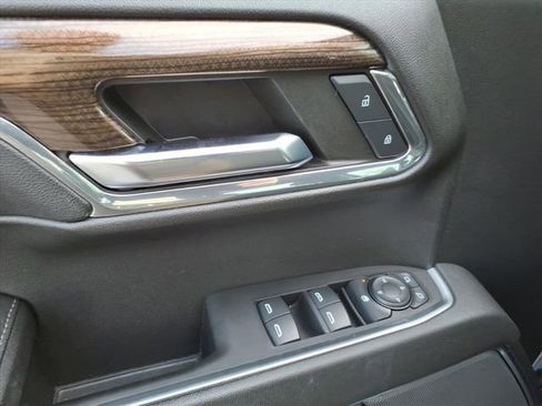 Used 2023 Chevrolet Silverado 1500 LT Trail Boss w/ Protection Package image 16