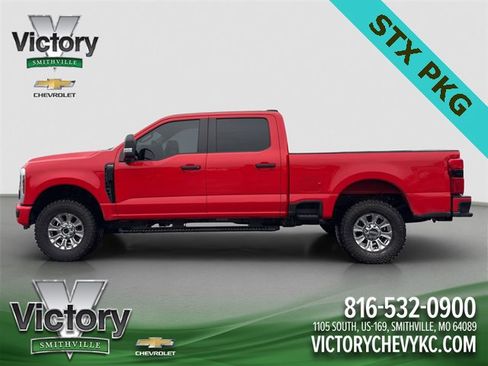 Used 2024 Ford F250 XL w/ STX Appearance Package image 3