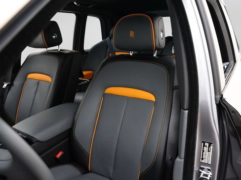 Certified 2023 Rolls-Royce Cullinan w/ Cullinan Package AWD/4WD image 5