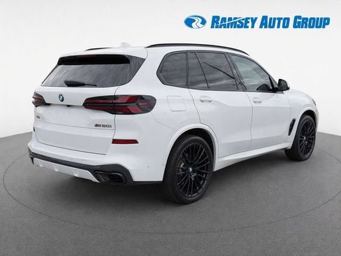 Used 2022 BMW X5 M50i w/ Climate Comfort Package AWD/4WD image 4