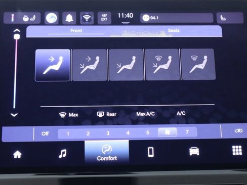 Used 2025 Jeep Compass Latitude w/ Altitude Special Edition image 19