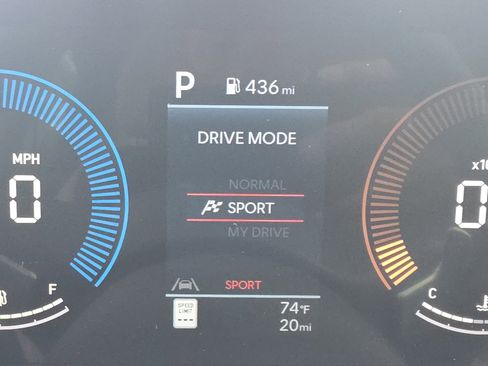 New 2026 Hyundai Sonata SEL FWD image 32