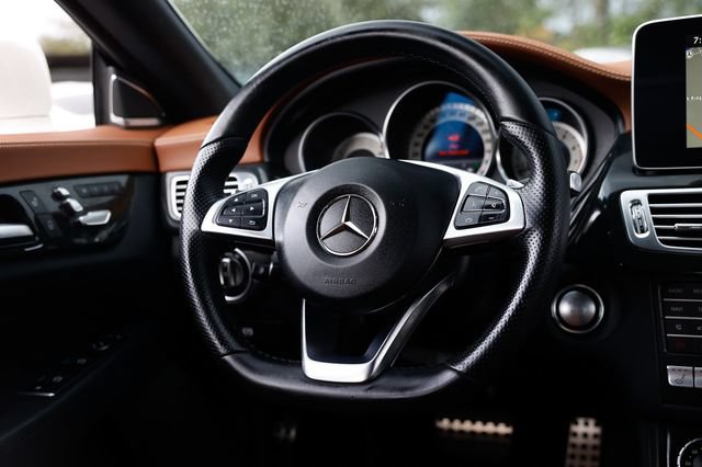 Used 2017 Mercedes-Benz CLS 550 4MATIC image 32