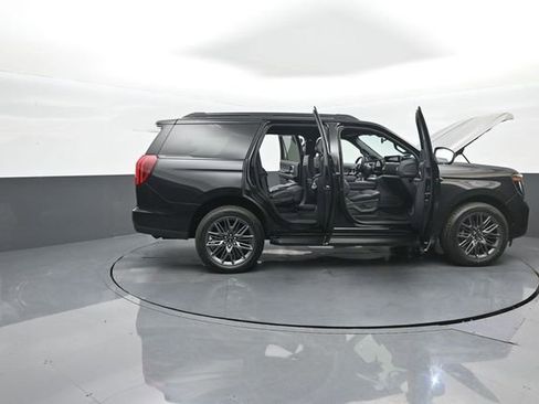 New 2026 Ford Expedition Platinum w/ Stealth Appearance Package AWD/4WD image 42