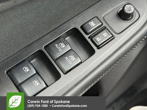 Used 2017 Subaru Outback 2.5i Premium AWD/4WD image 19