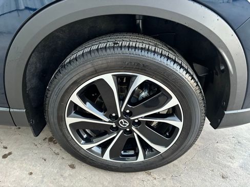 Used 2023 MAZDA CX-5 AWD 2.5 S w/ Premium Package image 9