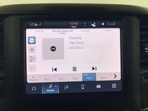 Used 2022 RAM 1500 Laramie AWD/4WD image 3