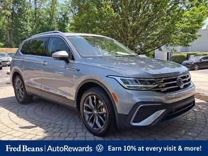 Certified 2023 Volkswagen Tiguan SE w/ Panoramic Sunroof Package