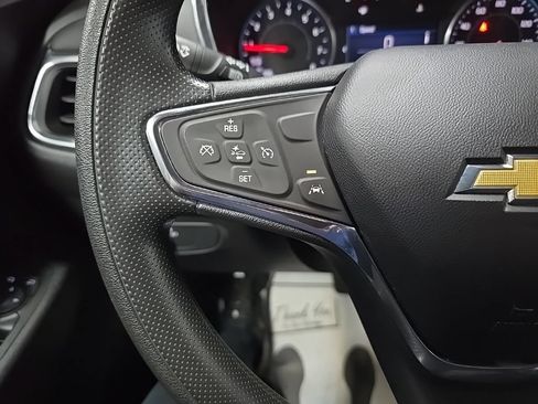Used 2020 Chevrolet Equinox LT AWD/4WD image 21