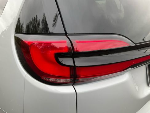 New 2026 Chrysler Pacifica Limited w/ S Appearance Package image 36