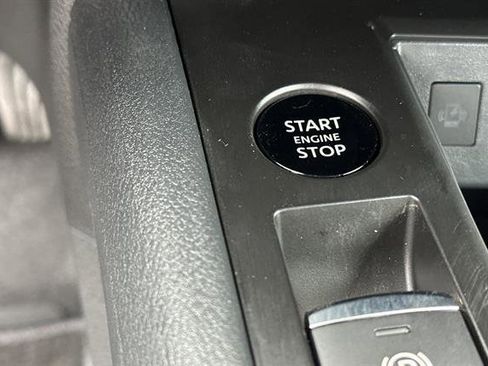 New 2026 Nissan Kicks SV image 24