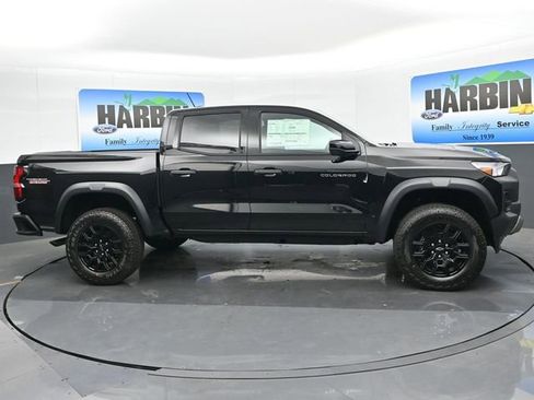 New 2026 Chevrolet Colorado Trail Boss AWD/4WD image 7