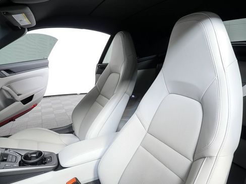 Certified 2024 Porsche 911 Carrera S image 5