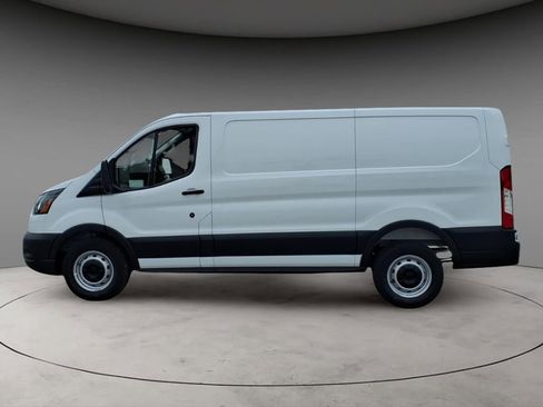 New 2026 Ford Transit 150 Low Roof RWD image 15