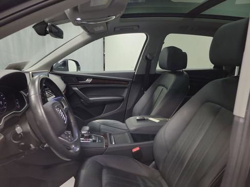 Used 2019 Audi Q5 2.0T Premium Plus w/ Premium Plus Package image 13