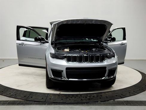 Used 2021 Jeep Grand Cherokee L Limited w/ Trailer Tow Group (B) image 10