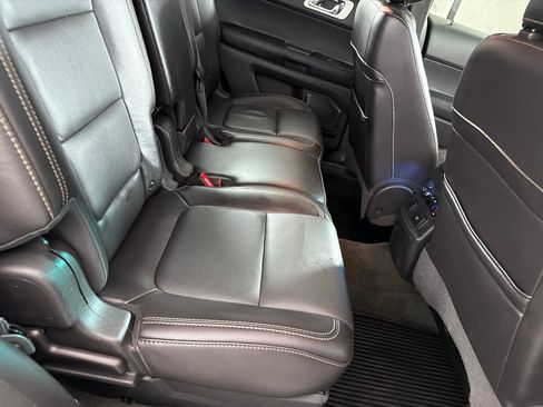 Used 2014 Ford Explorer Sport w/ Equipment Group 401A AWD/4WD image 21
