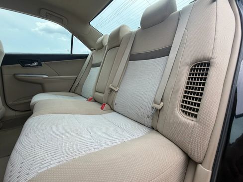 Used 2012 Toyota Camry XLE w/ Convenience Pkg FWD image 38