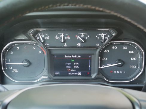 Used 2022 GMC Sierra 2500 AT4 AWD/4WD image 7