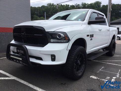 Used 2018 RAM 1500 Sport image 5