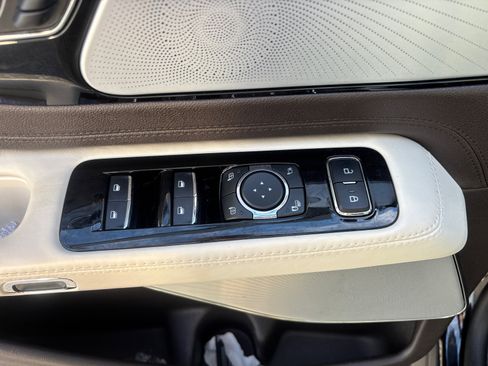 Certified 2023 Lincoln Aviator Black Label w/ Dynamic Handling Package image 13