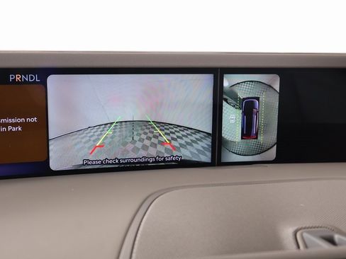 Certified 2025 Lincoln Nautilus Premier w/ Equipment Group 102A image 6