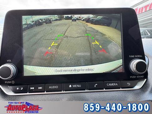 Used 2025 Nissan Sentra SR w/ Midnight Edition FWD image 31