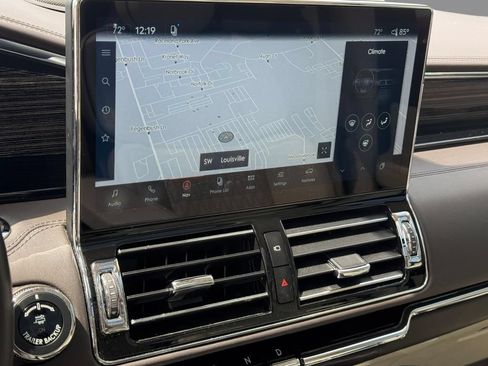 Used 2023 Lincoln Navigator L Black Label AWD/4WD image 23