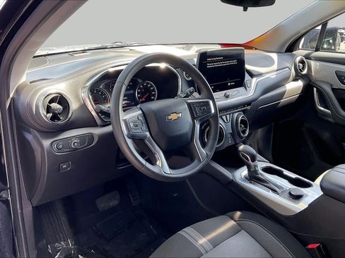 Used 2024 Chevrolet Blazer LT FWD image 14