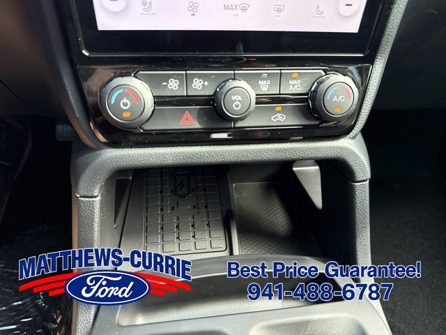 New 2026 Ford Ranger Lariat w/ Black Appearance Package RWD image 22