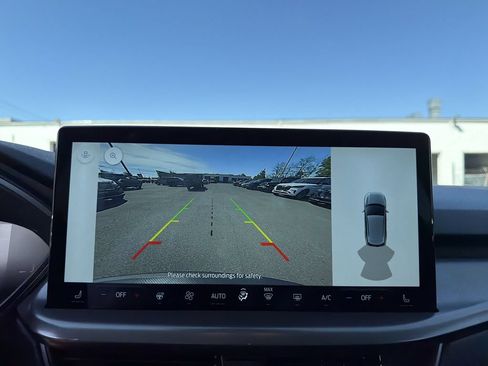 Used 2025 Ford Escape SE FWD image 26