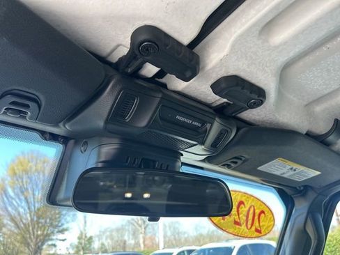 Used 2024 Jeep Wrangler Sport S image 25