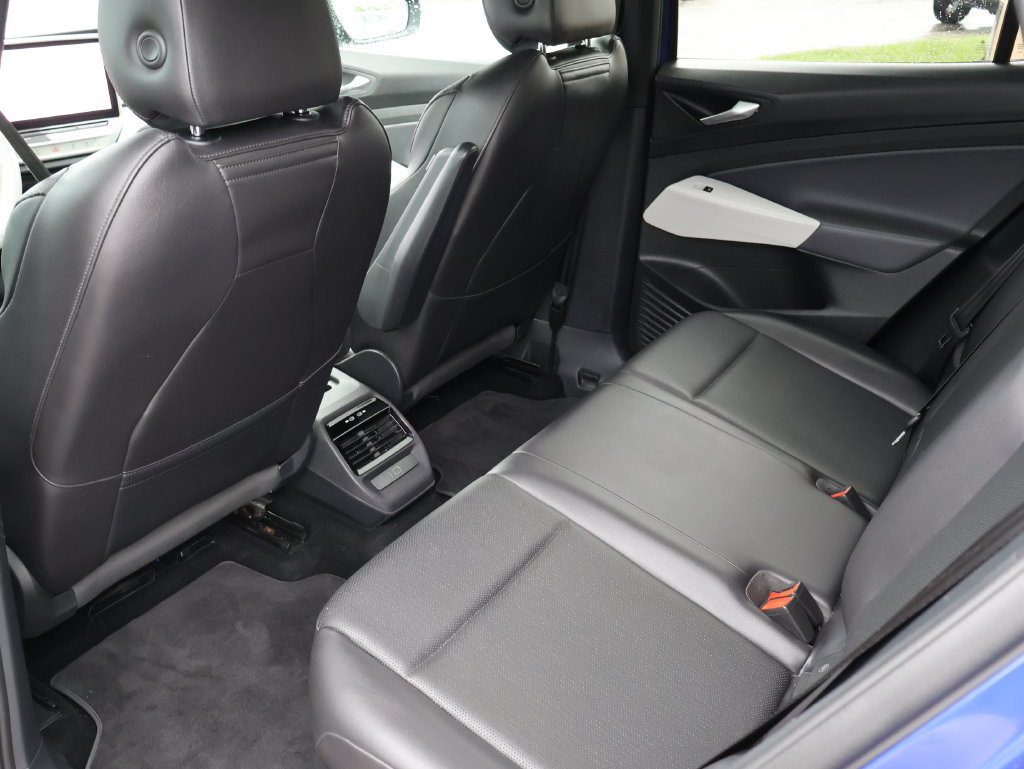 Used 2021 Volkswagen ID.4 1st Edition RWD image 11
