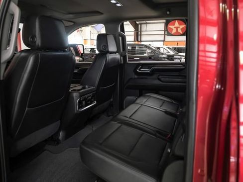 Used 2024 GMC Sierra 2500 Denali w/ Denali Reserve Package AWD/4WD image 34