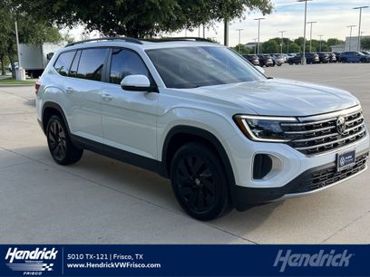 Certified 2025 Volkswagen Atlas SE w/ Panoramic Sunroof Package