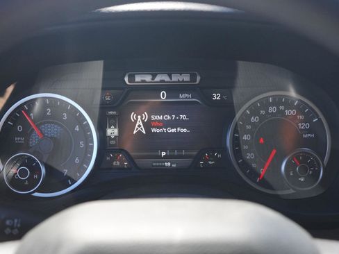 New 2026 RAM 1500 Express AWD/4WD image 17