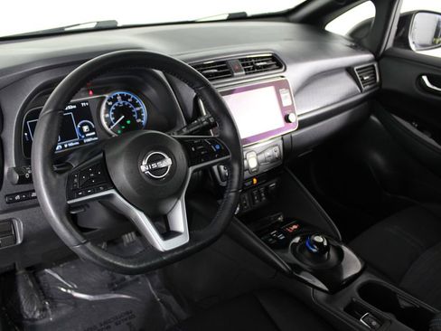 Certified 2023 Nissan Leaf SV Plus image 19