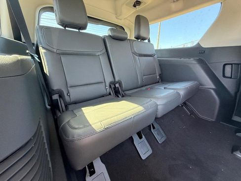 New 2026 Ford Expedition Max Active AWD/4WD image 13