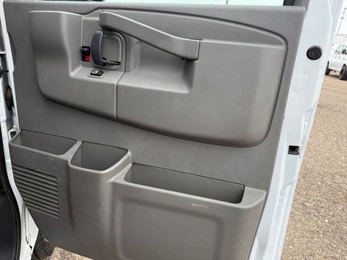 Used 2019 Chevrolet Express 2500 w/ Driver Convenience Package image 23