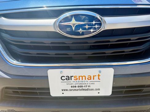 Used 2022 Subaru Outback Premium AWD/4WD image 6