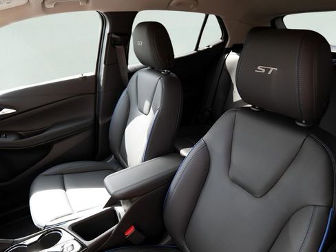 New 2026 Buick Encore GX Sport Touring w/ Advanced Technology Package image 10