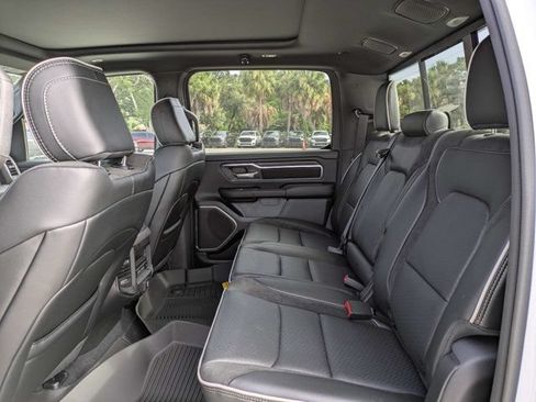 New 2026 RAM 1500 Laramie w/ Laramie Preferred Package AWD/4WD image 13