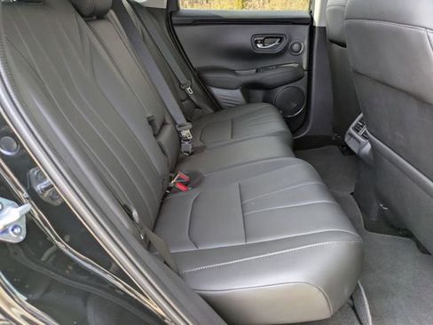 Certified 2025 Acura ADX AWD image 28
