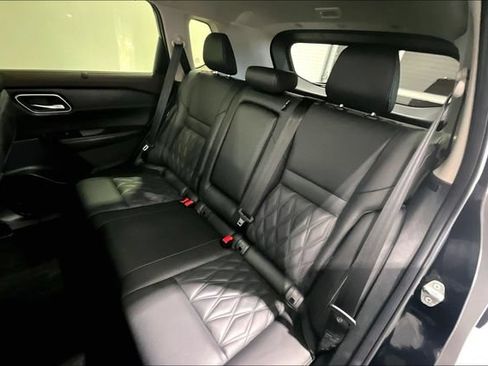 Used 2023 Nissan Rogue Platinum AWD/4WD image 28
