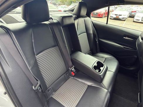 Used 2020 Toyota Corolla XSE FWD image 19