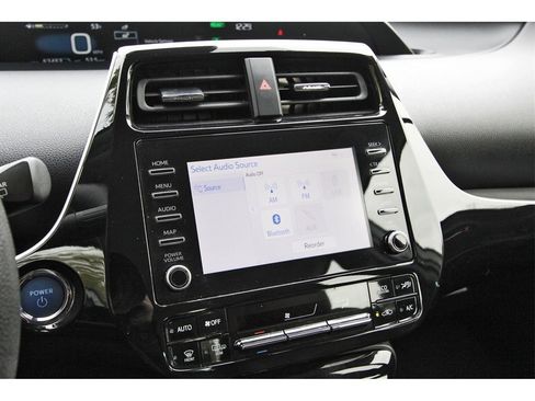 Used 2020 Toyota Prius image 25